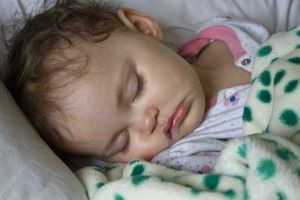 scarlett sleeping beauty march 2016 sm-c55.jpg